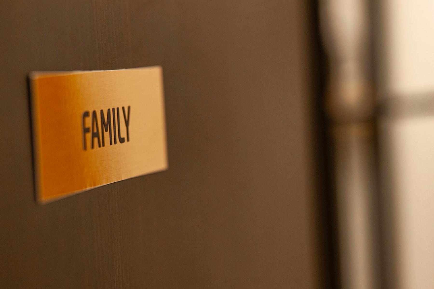 אוסטרבה Sting Boutique Apartments מראה חיצוני תמונה